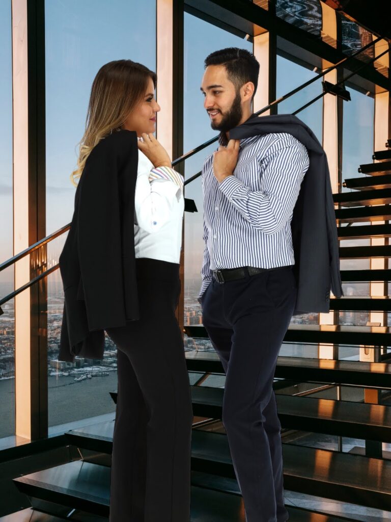 UNIFORMES EJECUTIVOS Y MODA CORPORATIVA